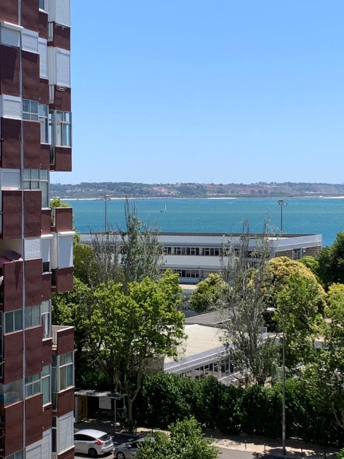 The Apartment Near The Beach In Oeiras ปาโซ ดิ อาร์โคส ภายนอก รูปภาพ